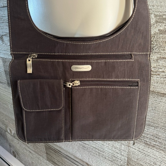 Eddie Bauer brown nylon crossbody bag purse multi-compartments - Picture 2 of 9